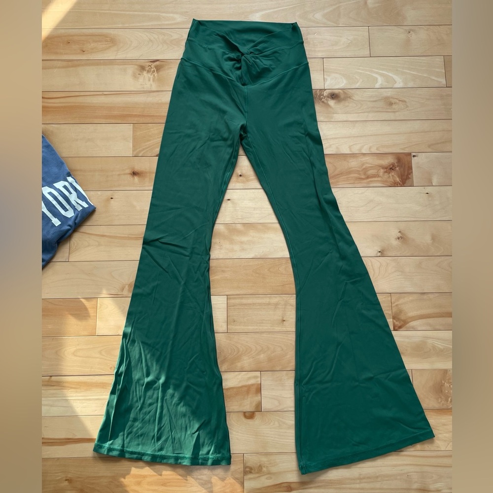 Aerie Flared Green Activewear